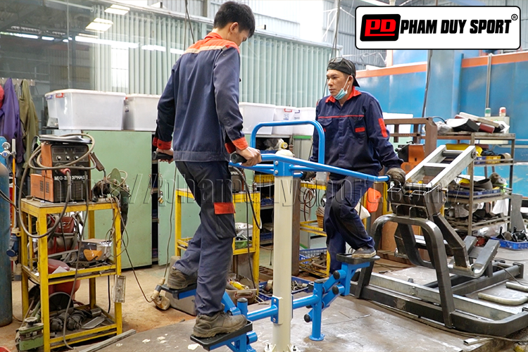 Thiết bị thể dục ngoài trời dậm chân tại chỗ - Cách lắp đặt và hướng dẫn tập luyện